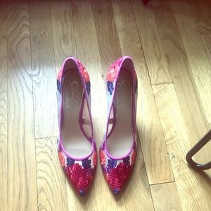 Jessica Simpson Fuchsia Ciponla Pumps